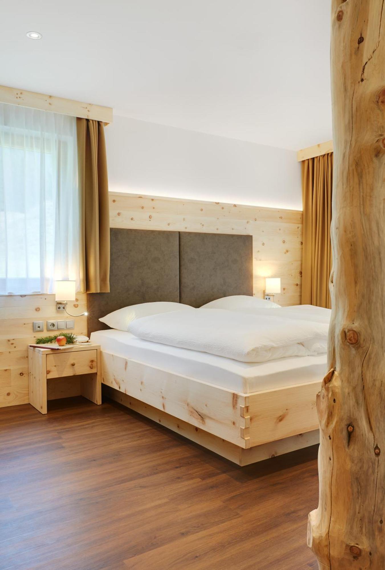 Alpin Stile Hotel Laion Eksteriør billede