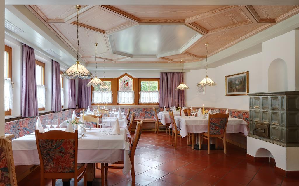 Alpin Stile Hotel Laion Eksteriør billede